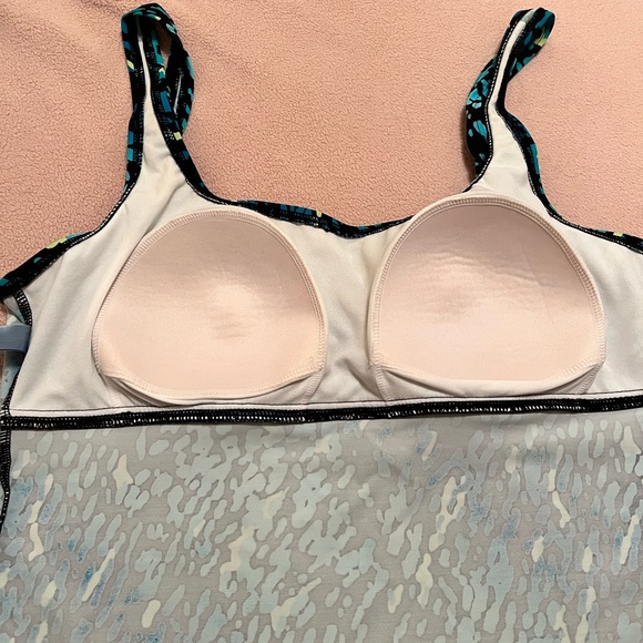 St. JOHN’S BAY Tankini Top—size 18 - Picture 5 of 5